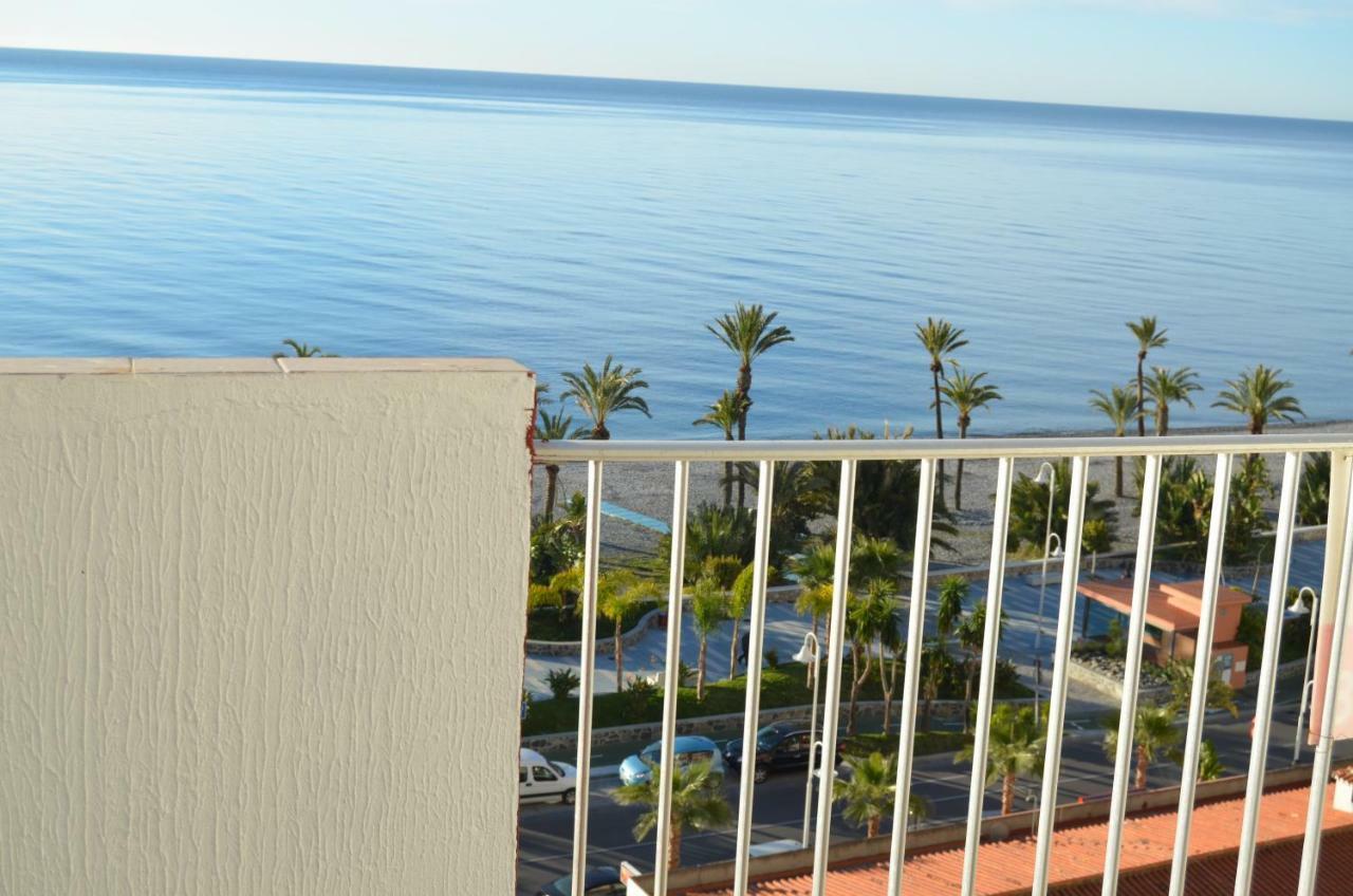 Apartamento Reformado En Primera Linea De Playa Almunecar Exterior photo
